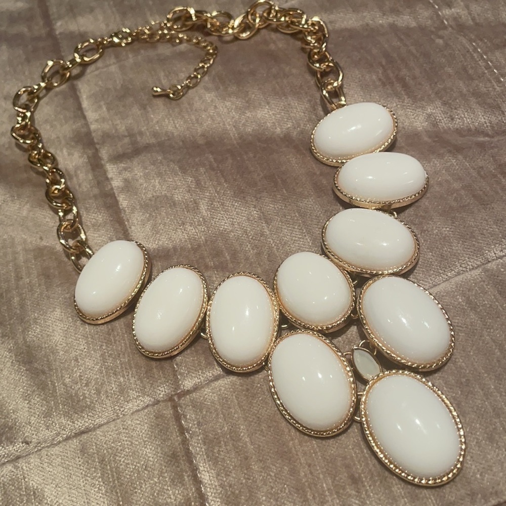 Chunky White V Statement Necklace